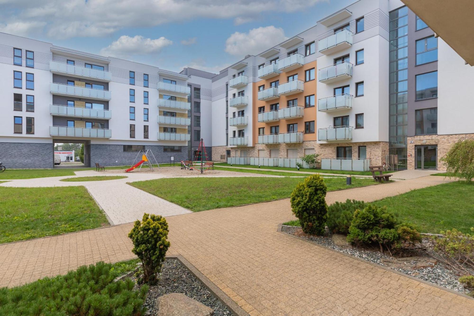 Osiedle Sloneczne Kolobrzeg By Noclegi Renters Exterior foto